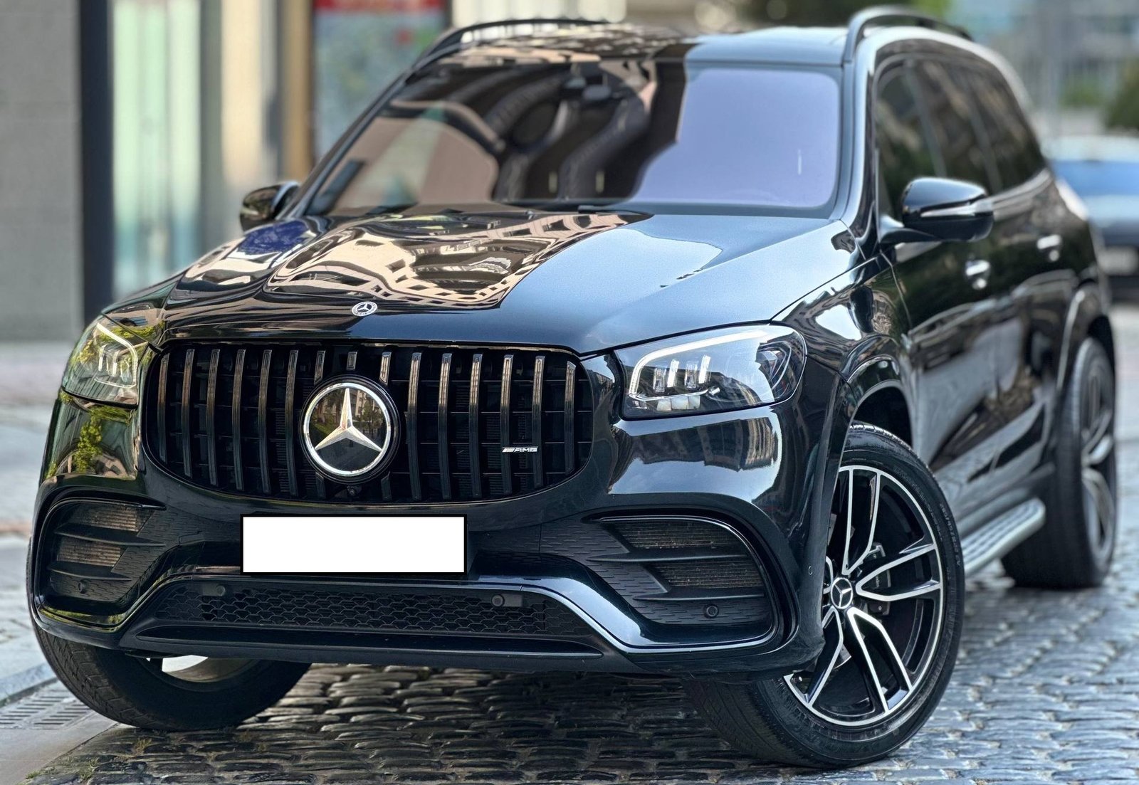 MERCEDES GLS 580