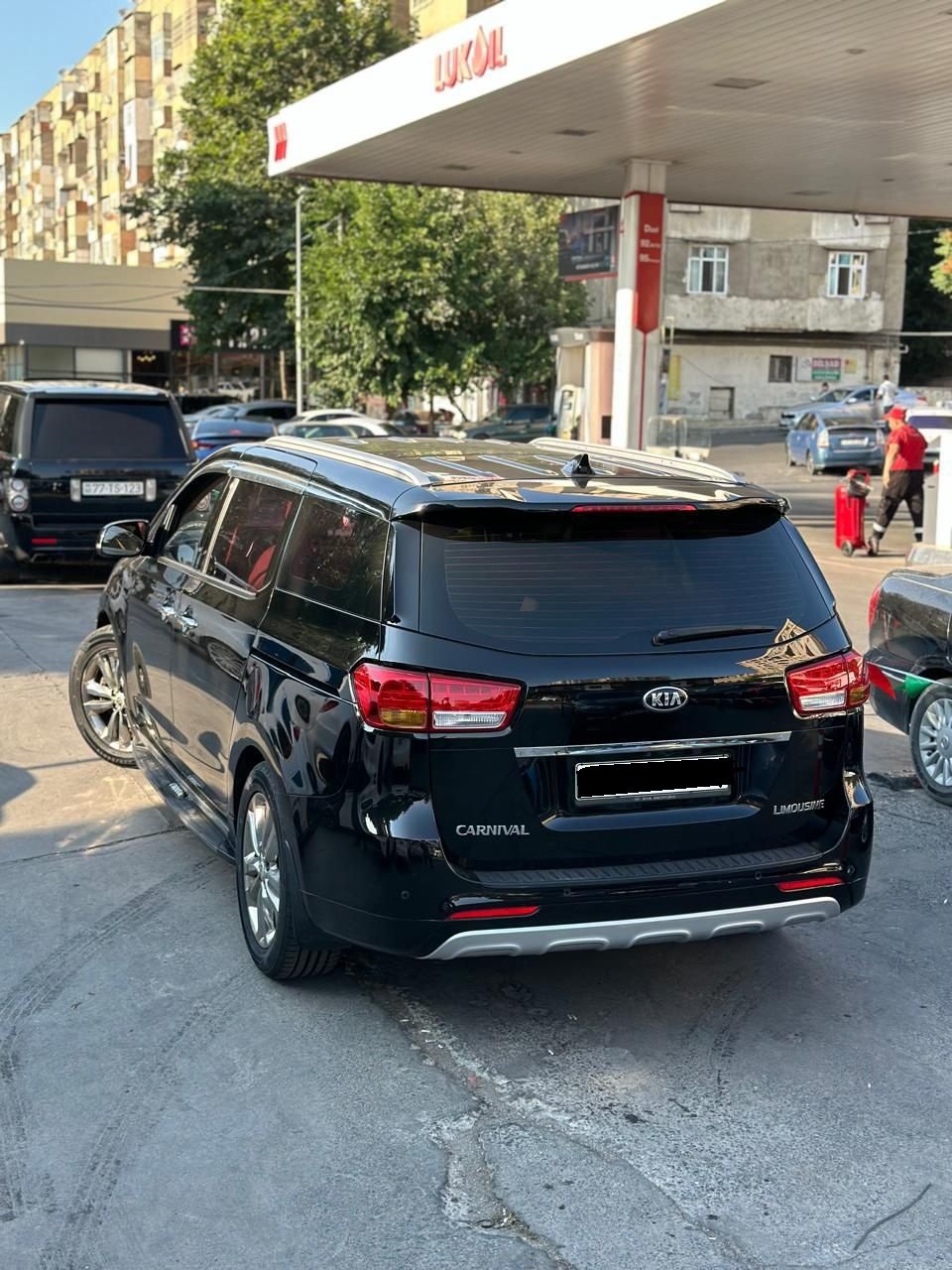 Kia carnival əlavə şəkil 2