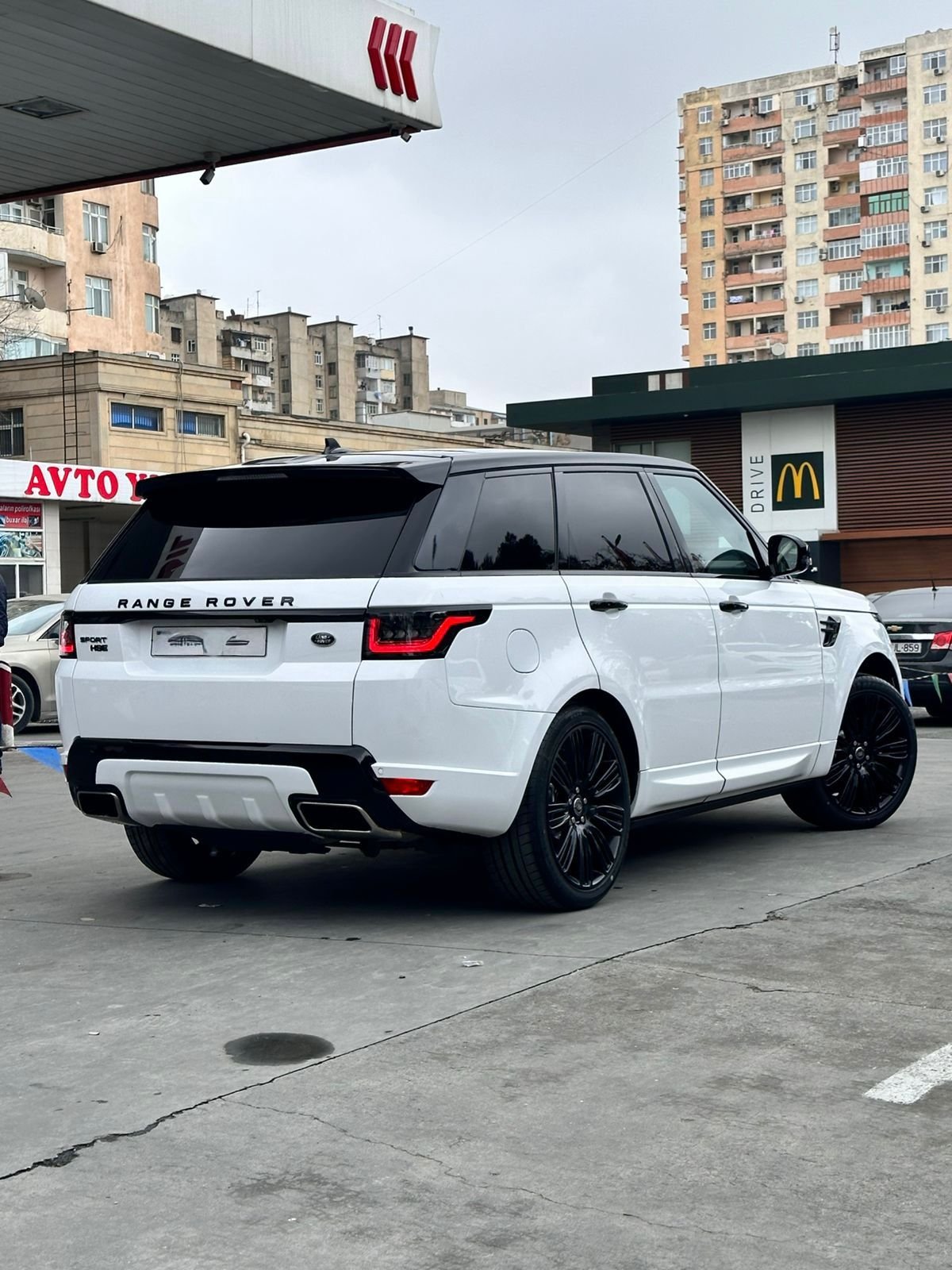 Range Rover Sport əlavə şəkil 3