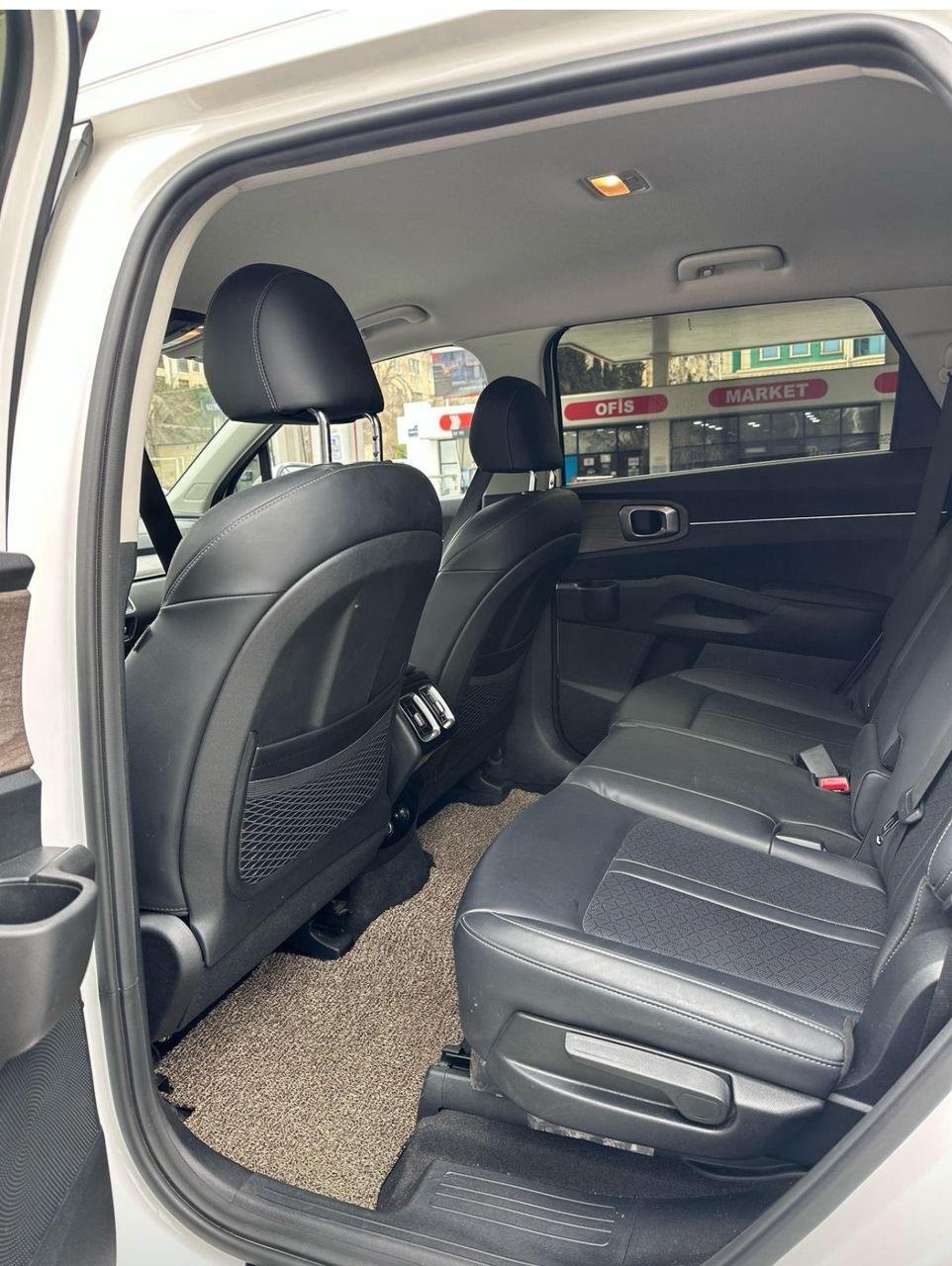 Kia sorento əlavə şəkil 3