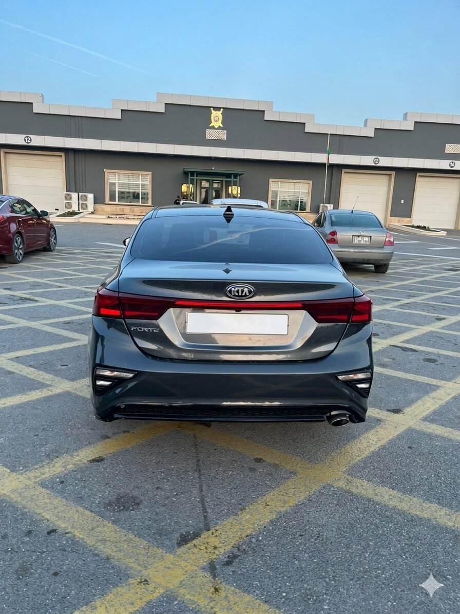KIA Forte əlavə şəkil 2