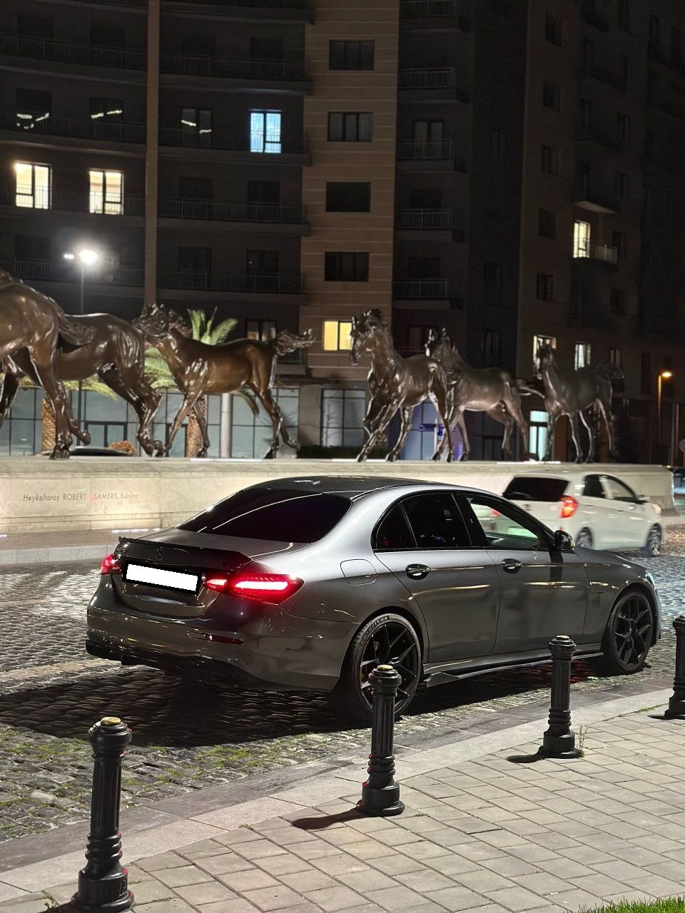MERCEDES E300 63 əlavə şəkil 3