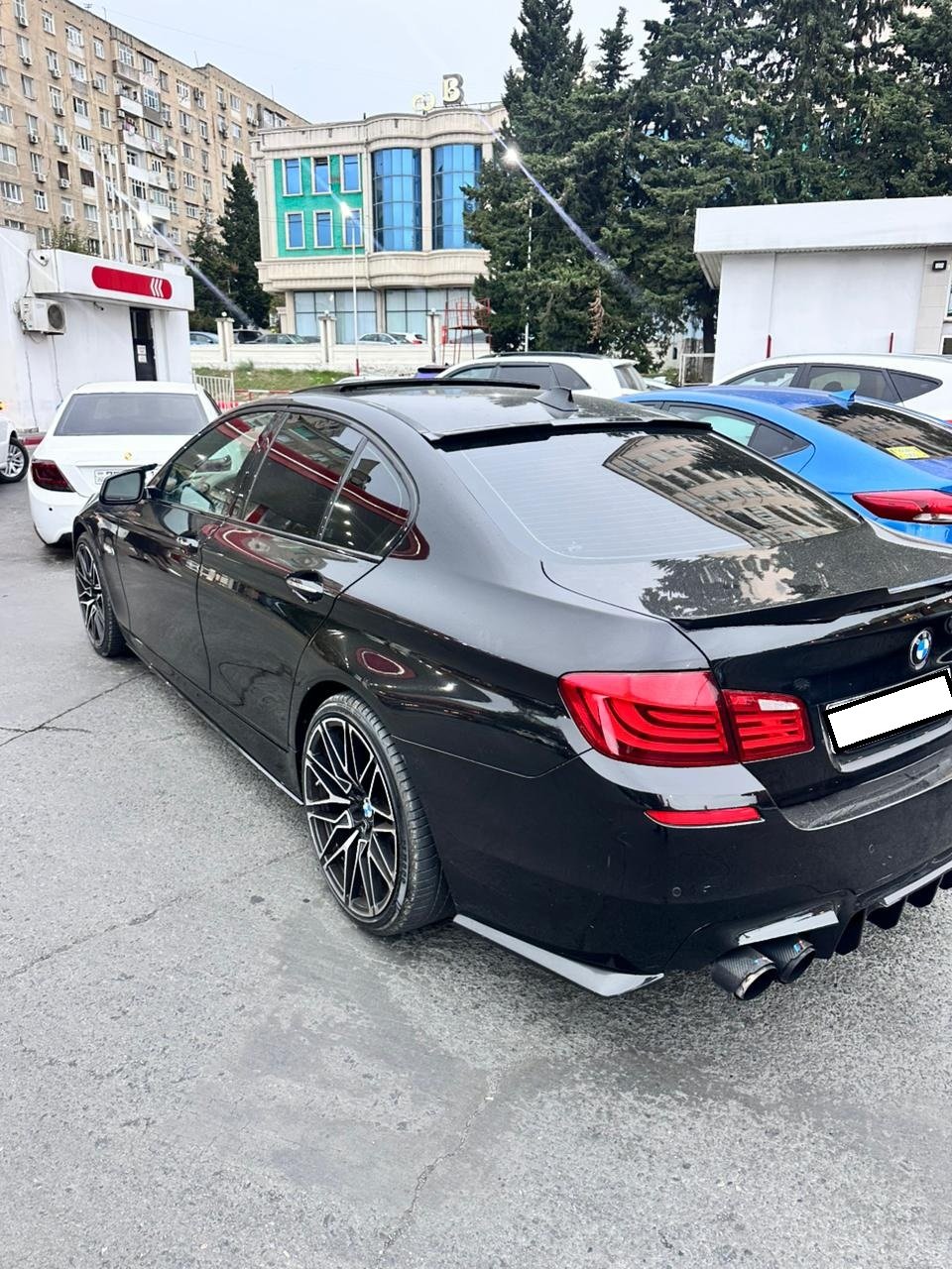 BMW 528i əlavə şəkil 2