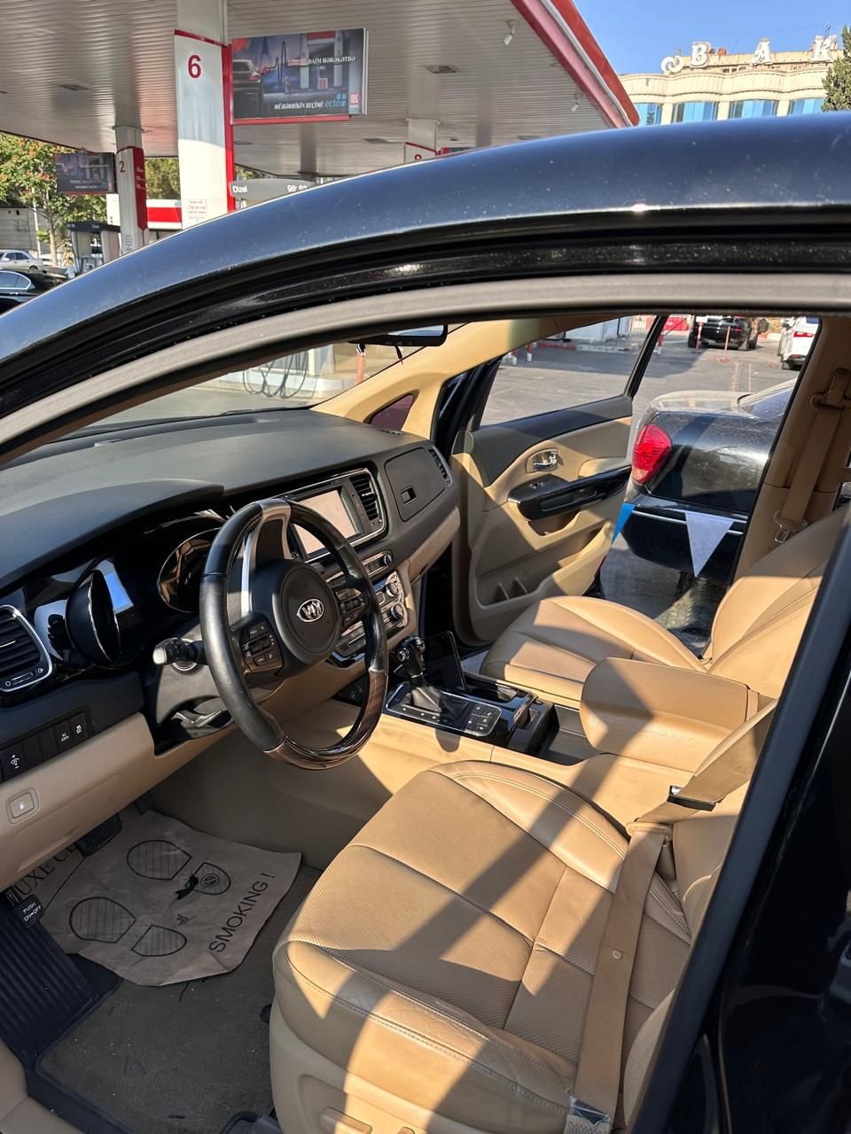 Kia carnival əlavə şəkil 4